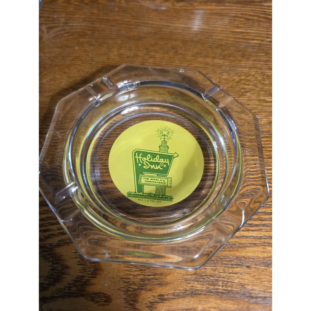 Vintage 80's Ashtray Holiday Inn Octagon Glass Yellow and Green Logo 4.5" NICE!!